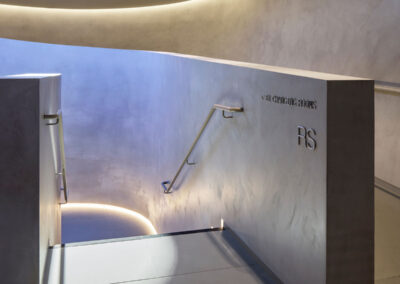 end-of-trip lockers at XLCR 120 Collins Street by Lockin
