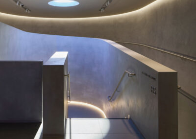 end-of-trip lockers at XLCR 120 Collins Street by Lockin