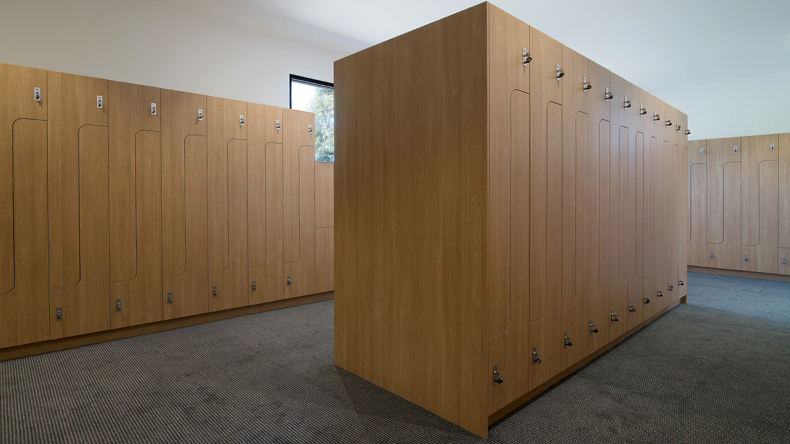 lockin-gym-lockers-northern-golf-club-melbourne-03 elite sports lockers for North Melbourne Football Club by Lockin