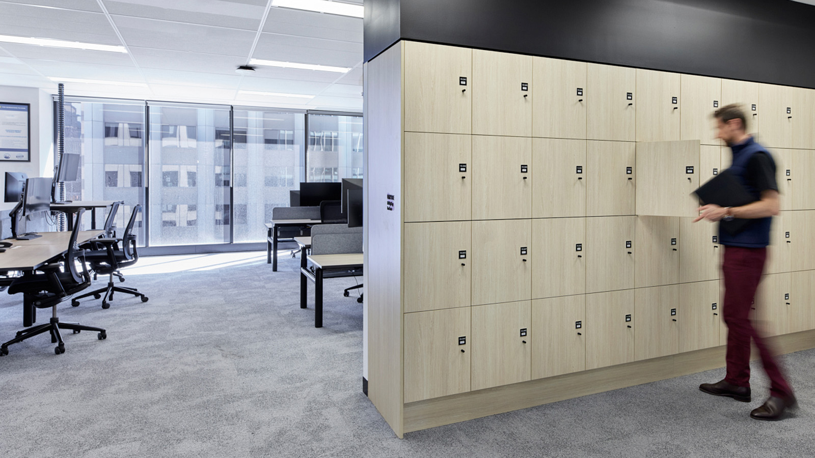 lockin-workplace-lockers-sportsbet-melbourne-02 workplace lockers at Royal Melbourne Hospital - Lockin